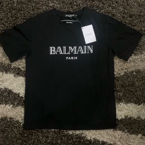 175$ TODAY ONLY🔥Authentic Balmain Paris T-Shirt